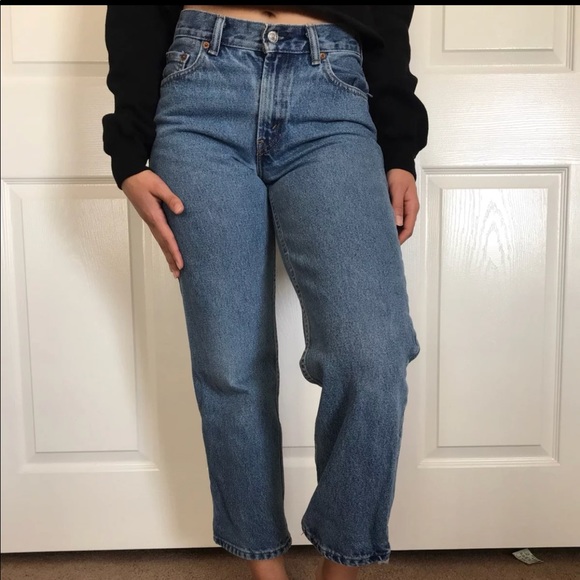 ⚠️SOLD⚠️Vintage Levi’s Jeans - Picture 5 of 7